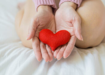 យកចិត្តទុកដាក់ដល់បេះដូងរបស់អ្នក