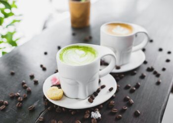 តែម៉ាត់ឆា ឬ កាហ្វេ?