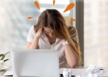 ស្ត្រេស មិនគួរ​ឲ្យ​ស្រឡាញ់ ដូច្នេះ​នេះ គឺ​របៀប​ចាកចេញពី “ស្រ្តេស”