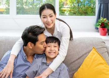 វិធីសាស្ត្រក្នុងការចិញ្ចឹមបីបាច់ថែរក្សាកូន ក្នុងយុគបច្ចុប្បន្ន