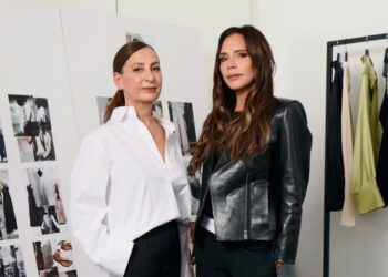 Collection ថ្មីរបស់ Victoria Beckham Mango នឹងចេញលក់ក្នុងខែនេះ