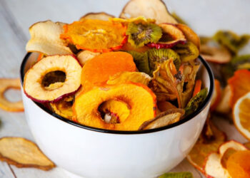 ដឹងពីរឿងទាំង​នេះអំពីផ្លែឈើសម្ងួត…ជឿថាអ្នកនឹងគិតពីវិធីធ្វើឲ្យមានវានៅក្នុងផ្ទះ!