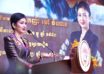 ជំទាវអ្នកឧកញ៉ា ម៉ៅ ចំណាន ទទួលសំឡេងបោះឆ្នោតឈ្នះដាច់ ក្លាយជាប្រធានសមាគមសិល្បករខ្មែរ អាណត្តទី៦