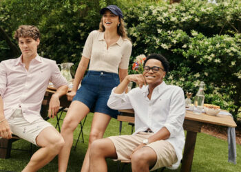 Tommy Hilfiger ចាប់ផ្តើមយុទ្ធនាការ “Summer Essentials” ឆ្នាំ 2024