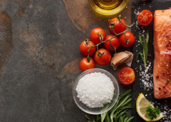 ចង់ញ៉ាំត្រីសាល់ម៉ុន ឱ្យឆ្ងាញ់ សាកល្បងរូបមន្តទាំង 3ខាងក្រោមនេះ