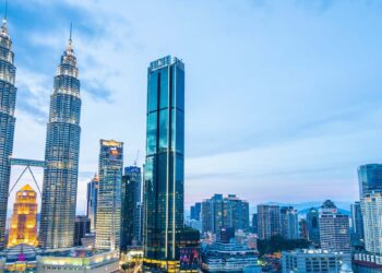 Visit Kuala Lumpur – A mosaic of culture, cuisine, architecture … and sensational shopping!