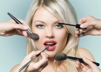 Ber-ry Makeup for the -ber months