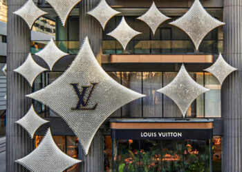 ទស្សនាផ្ទះម៉ូតប្រណីត LV The Place Bangkok – ប្រទេសថៃ