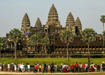 ក្នុងរយៈពេល ៧ខែ កម្ពុជាទទួលបានចំណូលជាង ២៧លានដុល្លារ ពីការលក់បណ្ណចូលទស្សនារមណីដ្ឋាន