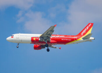 ក្រុមហ៊ុន Vietjet ប្រកាសបញ្ចុះតម្លៃសំបុត្រ២០% សម្រាប់អ្នកធ្វើដំណើរពីប្រទេសកម្ពុជាទៅកាន់ប្រទេសវៀតណាម និងគោលដៅជាច្រើនទៀត រយៈពេលមួយខែចាប់ពីថ្ងៃនេះដល់ថ្ងៃទី១៥ ខែកញ្ញា ឆ្នាំ២០២៤