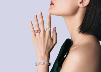 Collection គ្រឿងអលង្ការ Van Cleef & Arpels Perlée ជាការប្រារព្ធពិធីនៃអង្កាំមាសដ៏ប្រណិត