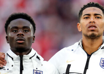 ប៉ូលីសបើកការស៊ើបអង្កេតអំពីការររើសអើងរបស់ Bellingham និង Saka ក្នុងកំឡុងពេលអឺរ៉ូ