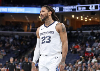 ក្លឹប Grizzlies នៅ NBA អាចនឹងបោះបង់អតីត MPV របស់ខ្លួន Derrick Rose