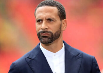 Rio Ferdinand រិះគន់ទៅលើការគ្រប់គ្រងរបស់ Ten Hag ចំពោះកីឡាករ Rashford