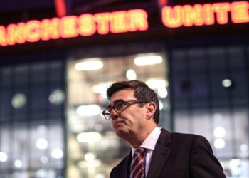 អភិបាលក្រុងបានបញ្ជាក់ថា ៖ “គ្មានមូលនិធិសាធារណៈណាចូលរួម សម្រាប់គម្រោងកីឡដ្ឋានរបស់ Manchester United ទេ”