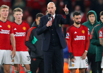Erik ten Hag បញ្ចេញការខកចិត្តចំពោះភាពមិនស៊ីសង្វាក់គ្នារបស់ Manchester United មុនការប្រកួត Tottenham មកដល់