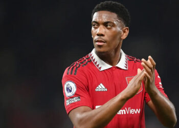 Martial កំពុងស្ថិតក្នុងកិច្ចពិភាក្សាជាមួយ AEK Athens សម្រាប់ការផ្ទេរដោយឥតតម្លៃខ្លួន