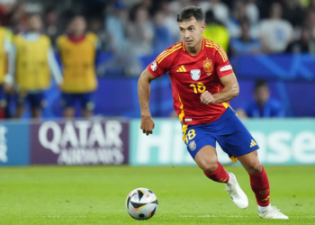 គ្រាប់បាល់ចុងម៉ោង Zubimendi ធានាជ័យជម្នះសម្រាប់អេស្ប៉ាញលើដាណឺម៉ាក