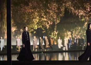 Chanel : ការសន្ទនារវាងម៉ូដទាន់សម័យ និងសិល្បៈបូព៌ាចិនបុរាណ