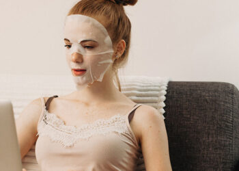 How to Protect Yourself From Job-related Skin Problems