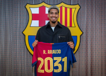 ខ្សែការពារ Araujo របស់ក្លឹប Barcelona បន្តកុងត្រាជាមួយក្លឹបរហូតដល់ខែមិថុនា ឆ្នាំ២០៣១