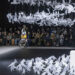 Collection “Thom Browne” 2025 ការរចនាបក្សីក្រដាសពណ៌សជាង 2,000 សន្លឹក បង្កប់ដោយសេចក្តីស្រឡាញ់ និងពន្លកនៃក្តីសង្ឃឹម